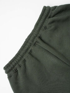 SUPERCULTURE Pantalone tuta con polsini e tasconi laterali POSER-Z Verde Militare (8)