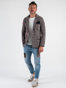 V2 Jeans azzurro slim con piccole rotture e patch laterali TOKYO Azzurro (1)