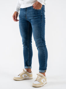 V2 Jeans blu slim con patch fiorata sulla tasca posteriore NEW YORK Blu Denim2