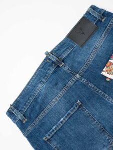 V2 Jeans blu slim con patch fiorata sulla tasca posteriore NEW YORK Blu Denim222