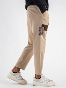 V2 Jeans con coulisse, piccole graffiature, pacht laterali DRILL Sabbia (6)