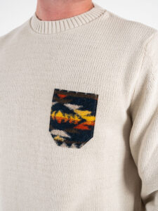 V2 Maglione girocollo misto lana con taschino stampa atzeco MAO Burro (1)