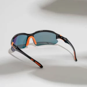os-sunglasses-ss23-ind-00085_9a699c46-be19-4ecf-be9f-04c2e468a448_large