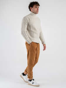 BL11 Maglione dolcevita bottonato a coste larghe GORDON Ecrù (2)