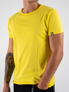 BL11 T-shirt in cotone con dettagli sulla manica sinistra BASIC Giallo (3)