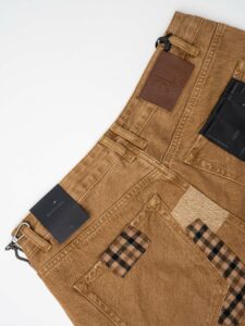 GIANNI LUPO Jeans con patch a quadri e catenella rimovibile GL178F Camel (1)