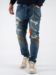 GIANNI LUPO Jeans con patch colorate, schizzi di pittura e catenella rimovibile GL174F Blu (3)