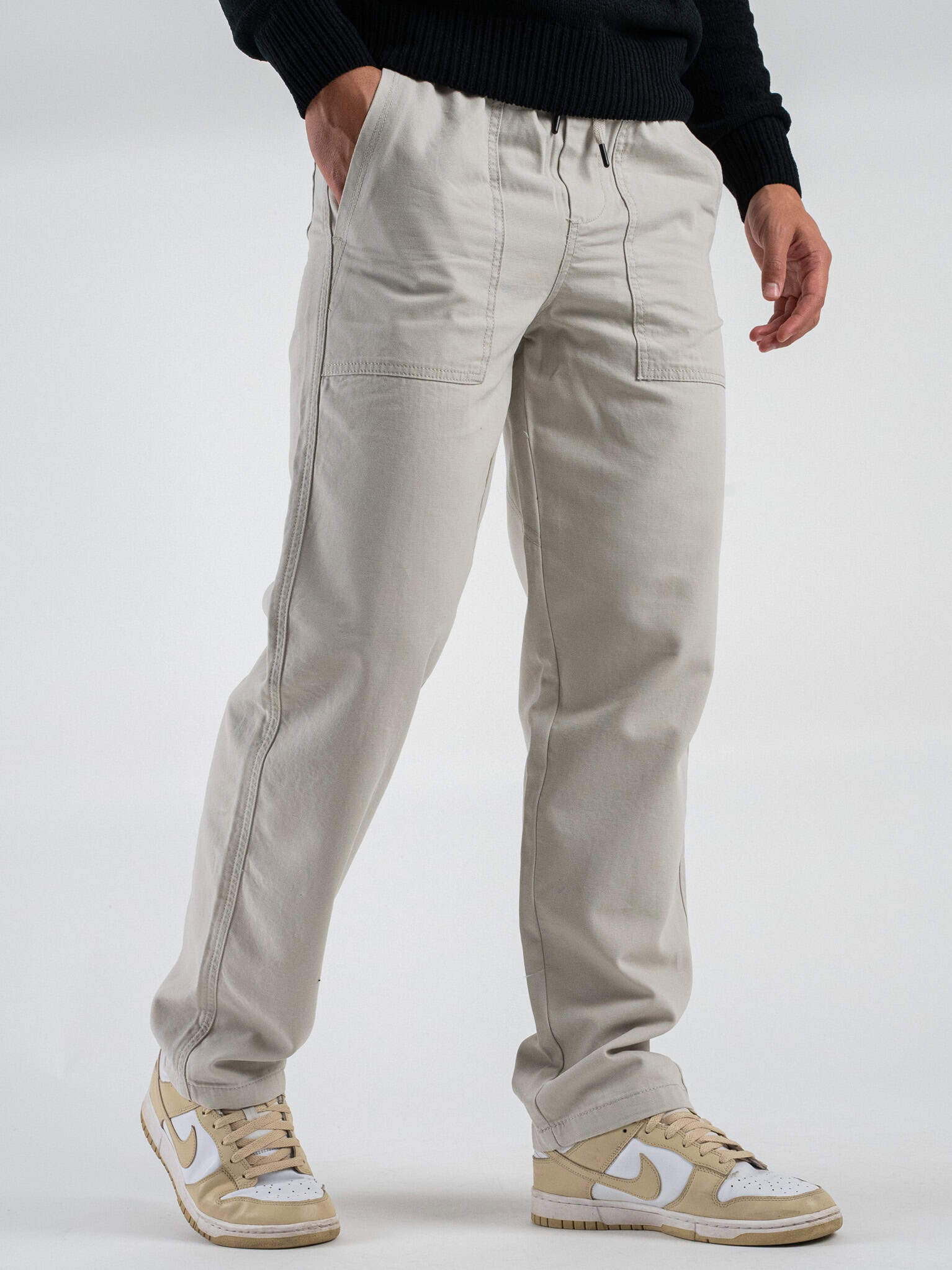 Pantaloni loose fit 2025