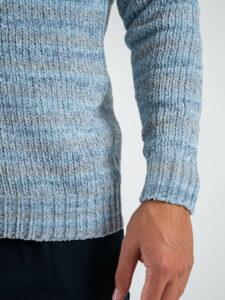 OVER-D Maglione girocollo in ciniglia a righe colorate OE1F2W4M42 Blu (2)
