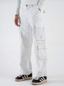 Pantaloni con tasche laterali KA-2926 Bianco (2)