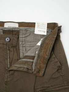 BL11 Pantalone cargo con tasconi laterali e tasca alla francese 32270480 Army (7)