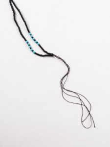 Collana Unisex fatta a mano Nepal buddista effetto lucido 74LC NeroAzzurro