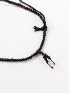 Collana corta Unisex fatta a mano Nepal buddista perline di legno 8041 Nero
