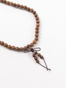 Collana lunga Unisex fatta a mano Nepal buddista perline di legno HG60P Marrone