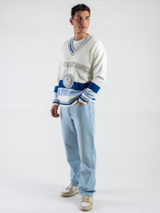 LES COSTUMES Maglione scollo a V con ricamo logo in spugna LCFW25003 Panna (2)