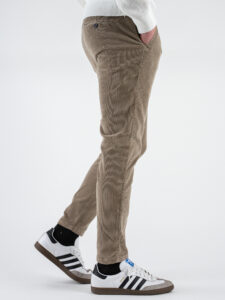 BERNA Pantalone in velluto a costine con tasca alla francese 246099 Coloniale (5)