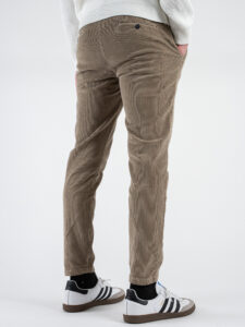 BERNA Pantalone in velluto a costine con tasca alla francese 246099 Coloniale (6)