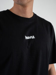 DISCLAIMER T-shirt con logo frontale e stampa posteriore 25EDS54827 Nera (2)