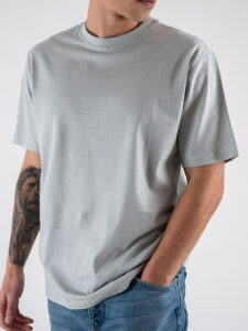 ONLY&SONS T-shirt basica over in cotone FRED 22022532 Mirage Gray (1)
