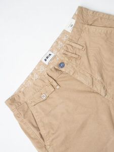 BERNA Pantalone chinos leggero microlavorato 243218 Coloniale (7)