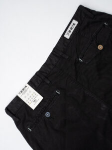 BERNA Pantalone chinos leggero microlavorato 243218 Nero (3)