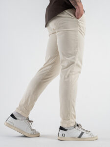 BERNA Pantalone chinos leggero microlavorato 243218 Panna (4)