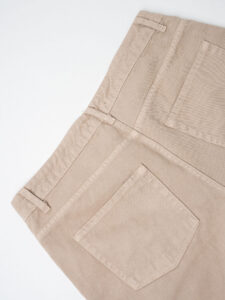 ESTASI Jeans liscio con gamba morbida JORDAN Beige (1)