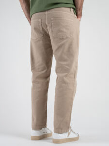 ESTASI Jeans liscio con gamba morbida JORDAN Beige (6)