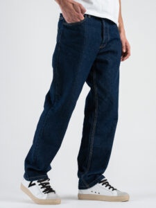ESTASI Jeans liscio con gamba morbida JORDAN Blu Scuro (4)