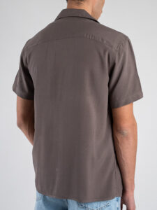 GIANNI LUPO Camicia mezza manica con colletto GL7678S Mud (1)