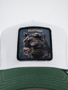GOORIN BROS Cappellino bianco con visiera verde e patch nera stampa PANTHER (2)