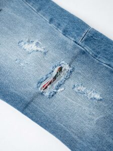 IMPERIAL Jeans con rotture a gamba morbida P8379MANOL Blu Denim (8)