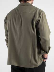 BERNA Camicia in Tencel con collo bowling 251090 Militare (1)