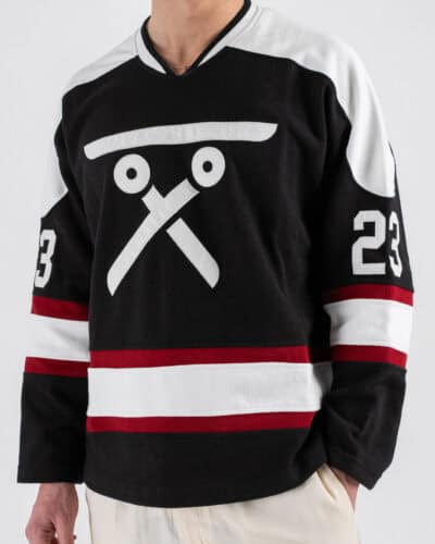 BERNA Felpa Hokey in cotone con scollo a V e stampa fronte retro 251236 Nera 1 Home