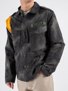 BERNA Giacchetta Tie Dye con stampa sul retro e logo frontale 251245 Verde (1)