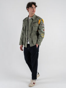 BERNA Giacchetta con ricamo sul retro e patch sulla manica 251242 Verde (8)