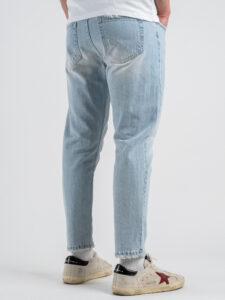 BERNA Jeans cropped chiaro con finte rotture 251049 Azzurro chiaro (5)