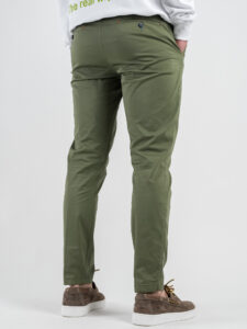 BERNA Pantalone chinos in cotone leggero 251103 Menta (5)