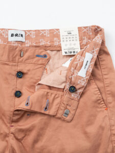 BERNA Pantalone chinos in cotone leggero 251103 Pesca (2)