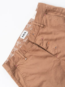 BERNA Pantalone chinos in cotone leggero 251103 Pesca (3)