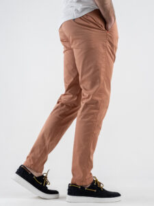 BERNA Pantalone chinos in cotone leggero 251103 Pesca (4)