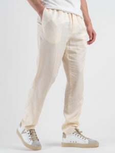 BERNA Pantalone leggero con coulisse in tessuto tencel 251089 Sabbia (3)