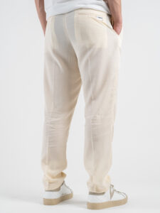 BERNA Pantalone leggero con coulisse in tessuto tencel 251089 Sabbia (5)