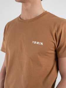 BERNA T-shirt in cotone con logo sul cuore 251072 Cammello (1)