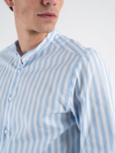 BL11 Camicia in cotone con colletto con riga larga 42340112 Azzurro (5)