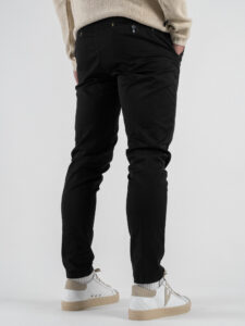 BL11 Pantalone chinos leggero TROPEA NERO (1)
