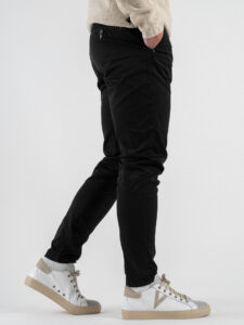 BL11 Pantalone chinos leggero TROPEA NERO (4)