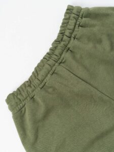 Completo tuta over leggero con felpa cappuccio boxy fit + pantalone baggy AD2122 Muschio (1)