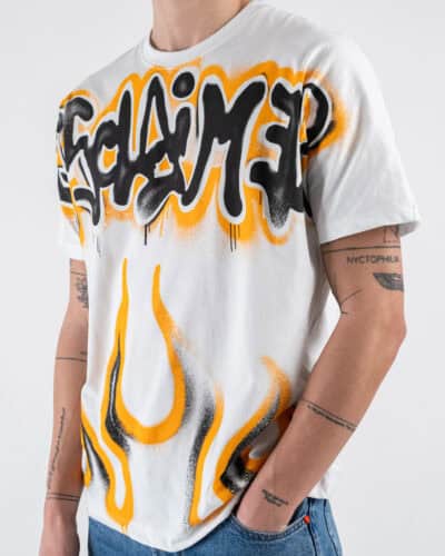 DISCLAIMER T shirt con stampa scritta graffiti 25EDS55000 Bianca 3 Nuovi Arrivi