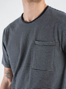 ONLY&SONS T-shirt rigata a taglio vivo con taschino frontale BALE 22025680 Dark Navy (5)